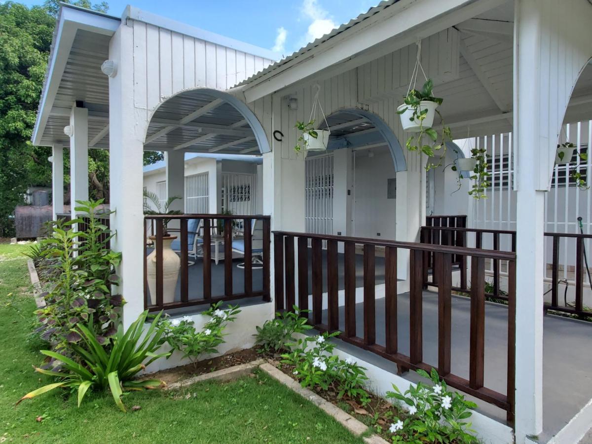 Crab Island Adventures Apartments 别克斯 外观 照片