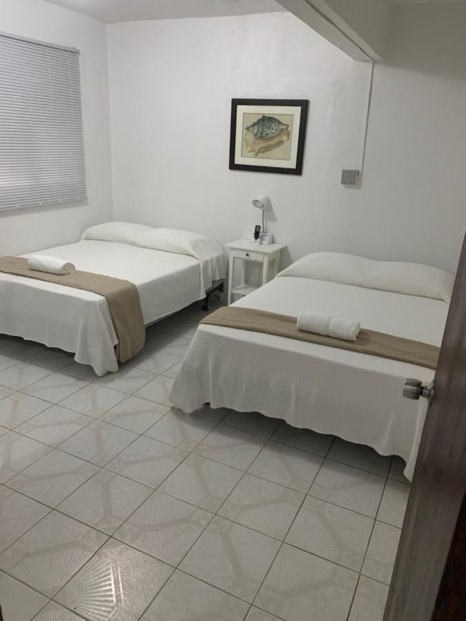 Crab Island Adventures Apartments 别克斯 外观 照片